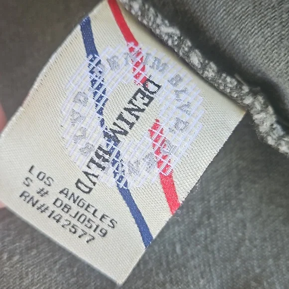 Denim Blvd. Distressed Cropped Jacket - Picture 5 of 7